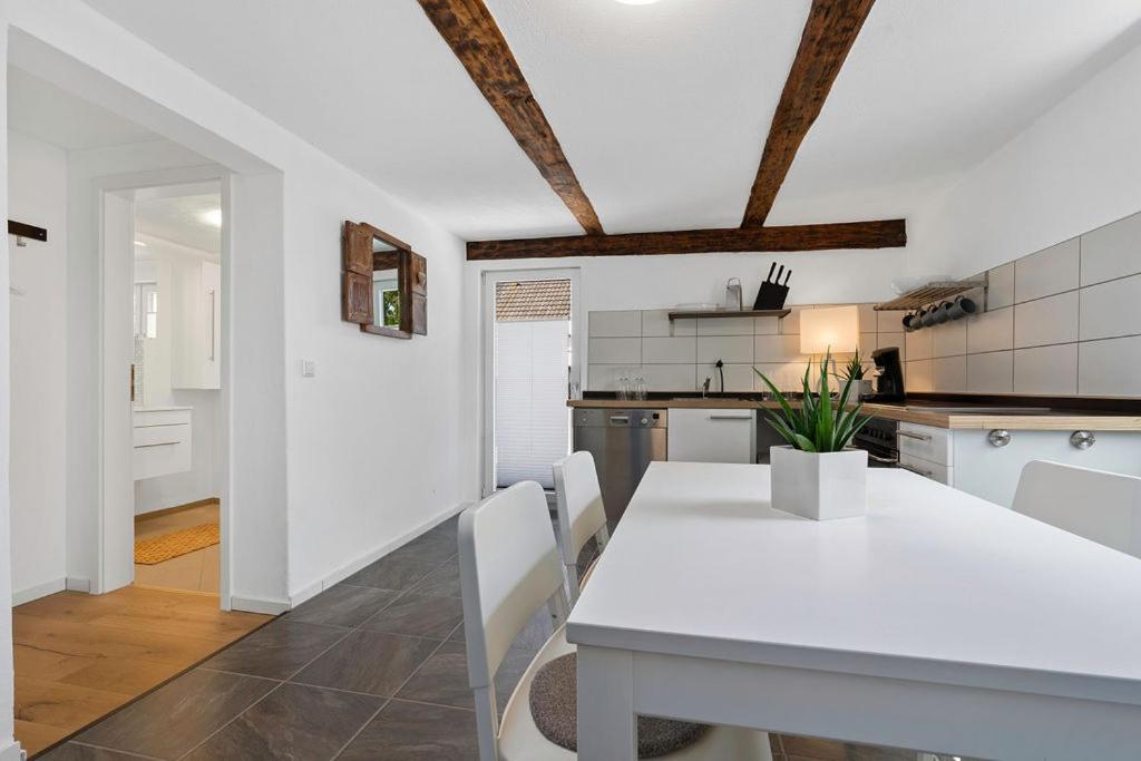 Second Home - Ferienwohnungen Fischbach Friedrichshafen Bagian luar foto