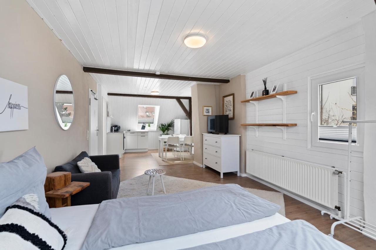 Second Home - Ferienwohnungen Fischbach Friedrichshafen Bagian luar foto
