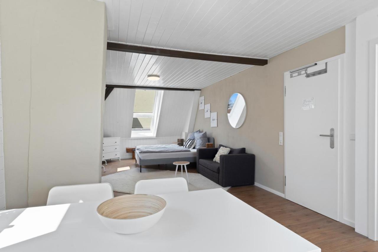 Second Home - Ferienwohnungen Fischbach Friedrichshafen Bagian luar foto