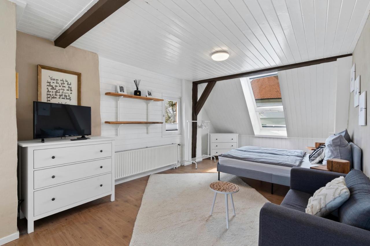 Second Home - Ferienwohnungen Fischbach Friedrichshafen Bagian luar foto