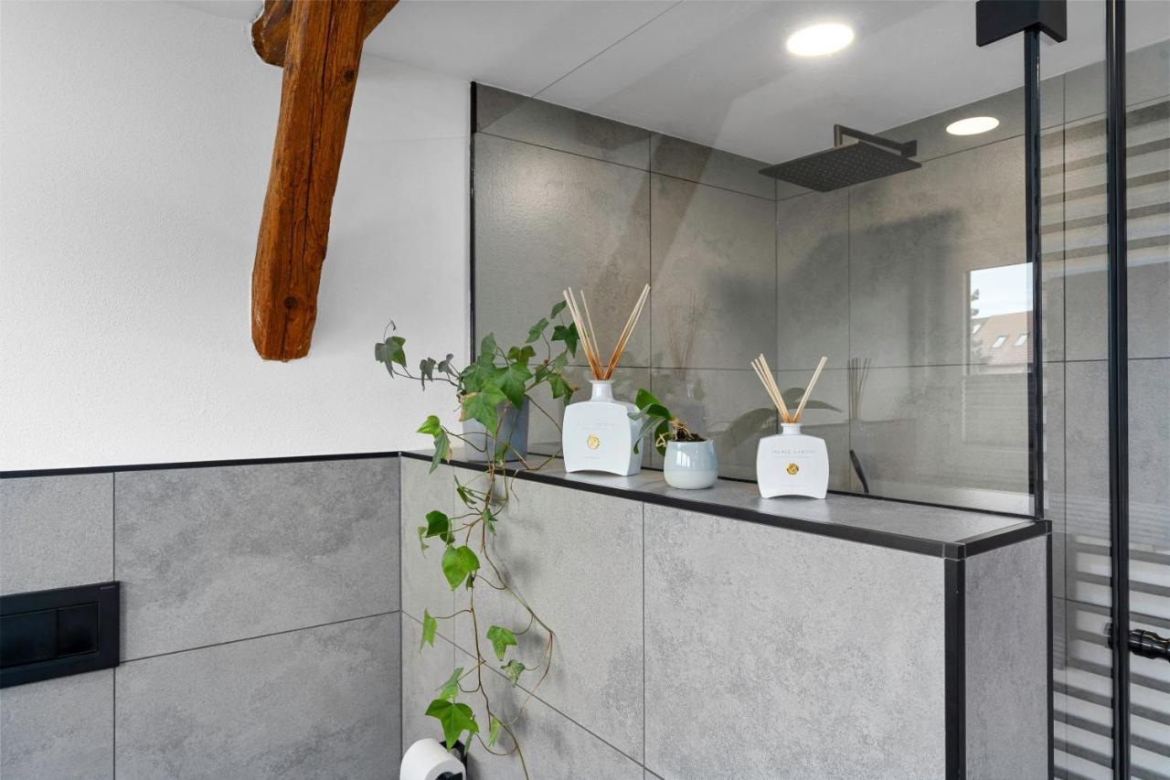 Second Home - Ferienwohnungen Fischbach Friedrichshafen Bagian luar foto